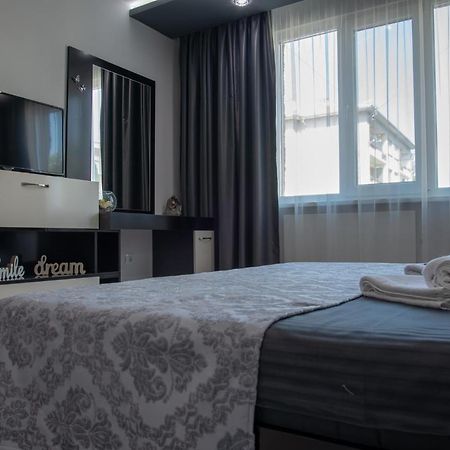 Apartment Central-Lux 1 Veliko Turnovo Bagian luar foto
